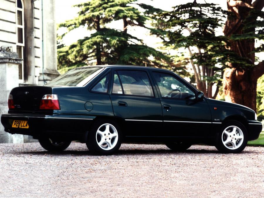  Daewoo Nexia Sedan 1995 года  (UK) (фото 2 из 2)